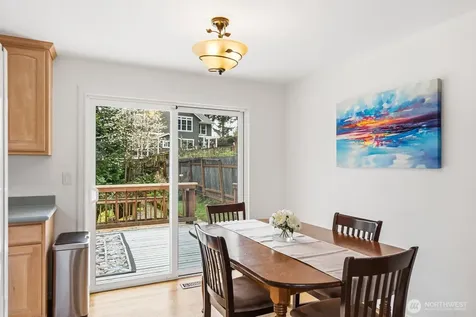 3302 177th Place SW Lynnwood WA 98037