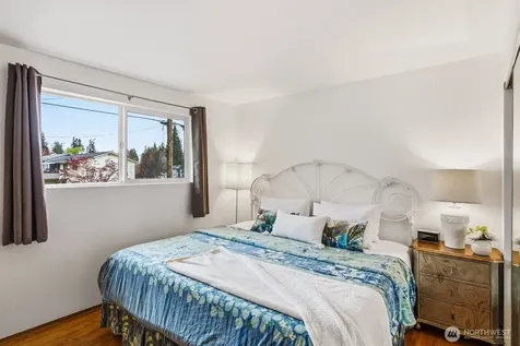 3302 177th Place SW Lynnwood WA 98037