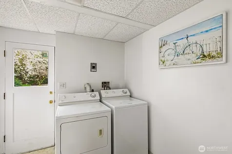 3302 177th Place SW Lynnwood WA 98037