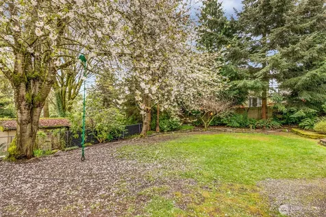 3302 177th Place SW Lynnwood WA 98037