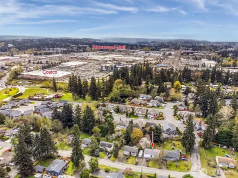 3302 177th Place SW Lynnwood WA 98037