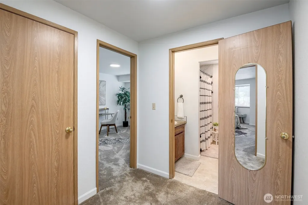 5714 99th Street Ct E Puyallup WA 98373