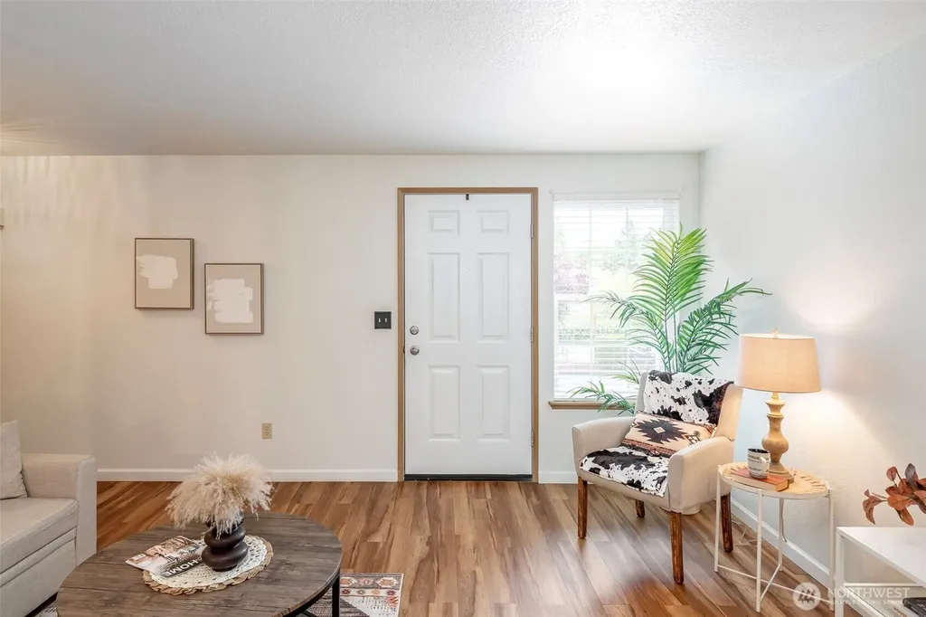 5714 99th Street Ct E Puyallup WA 98373