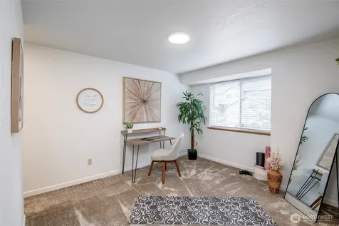 5714 99th Street Ct E Puyallup WA 98373