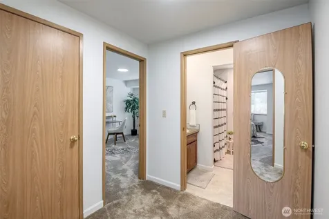 5714 99th Street Ct E Puyallup WA 98373
