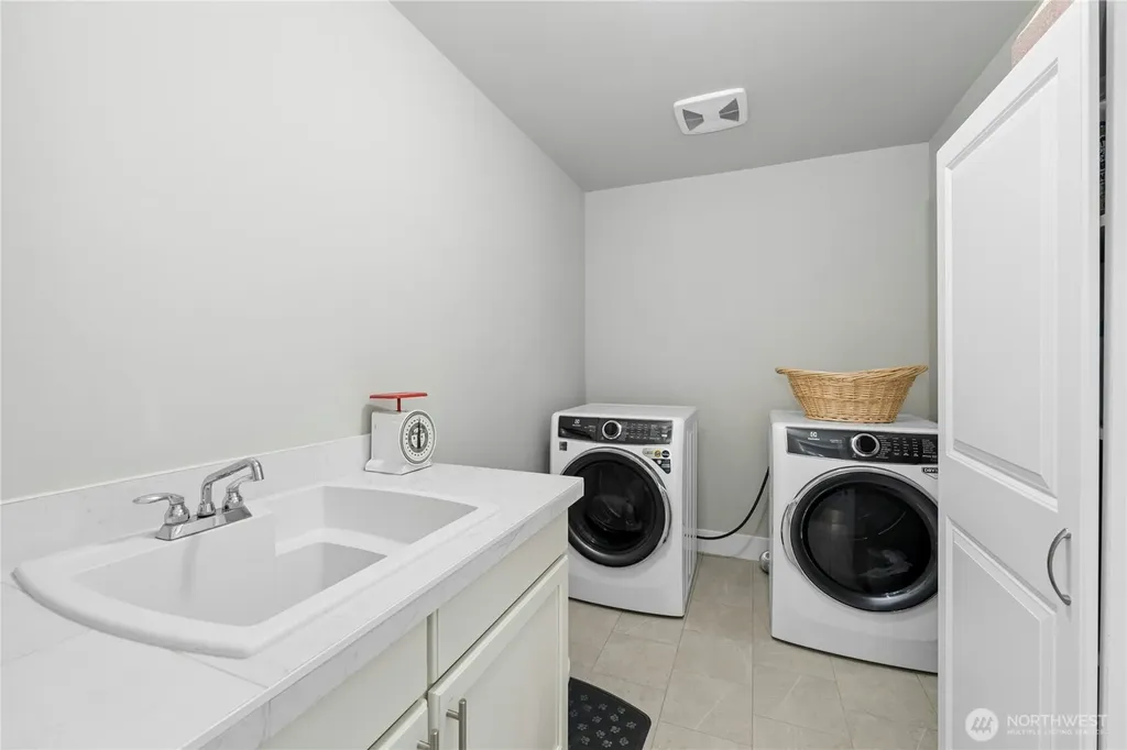 5421 133rd Street Ct NW Gig Harbor WA 98332