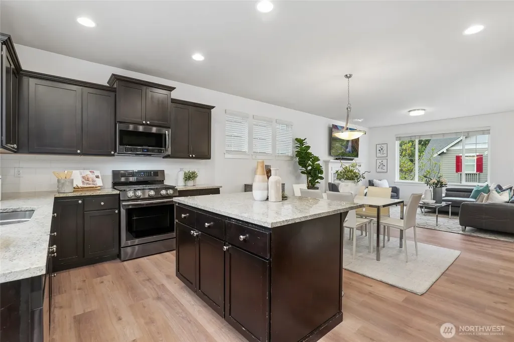 12823 65th Place W Edmonds WA 98026