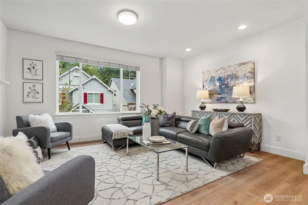 12823 65th Place W Edmonds WA 98026