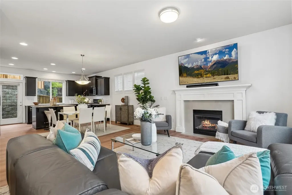 12823 65th Place W Edmonds WA 98026