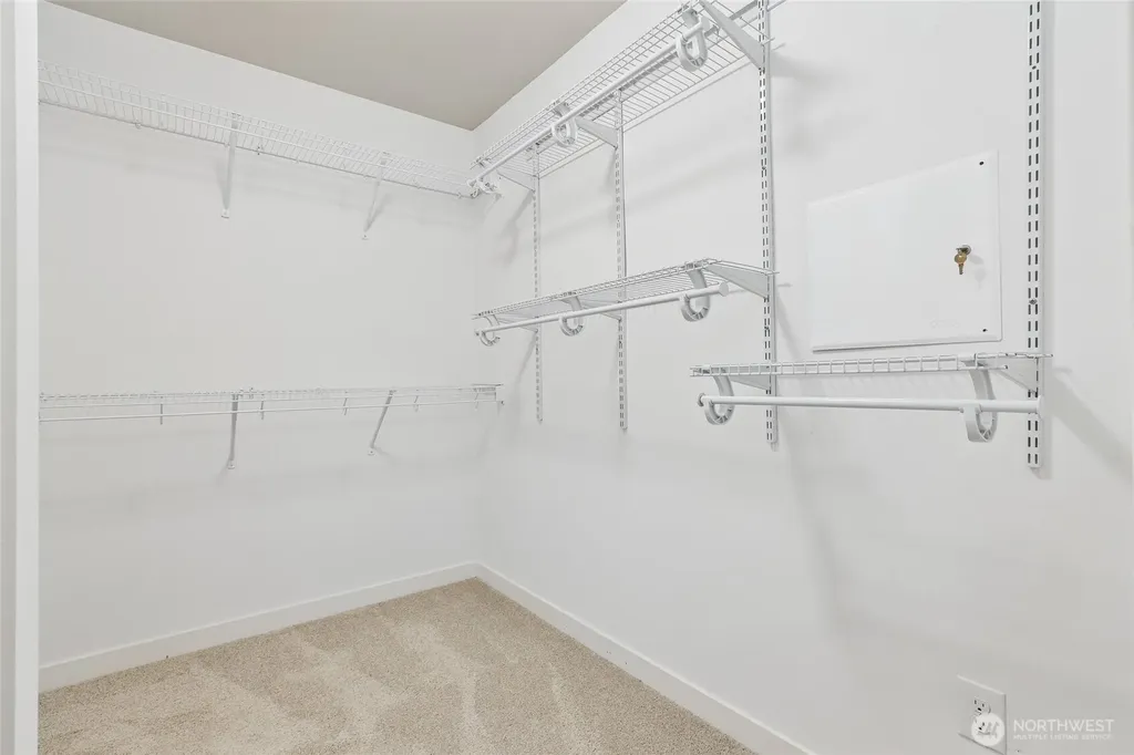 12823 65th Place W Edmonds WA 98026