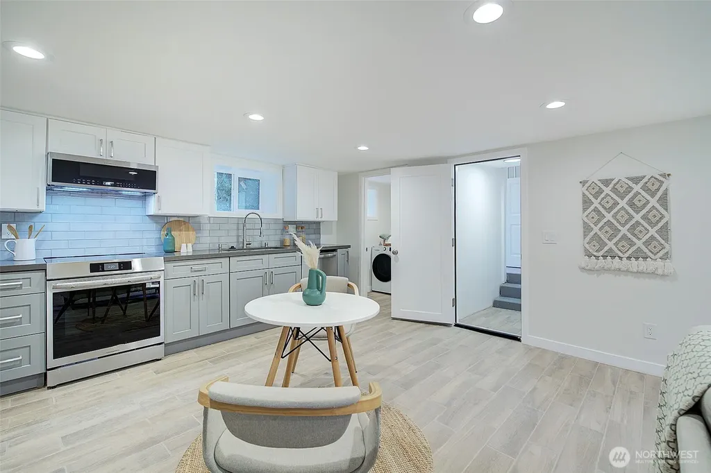 7008 Linden Avenue N Seattle WA 98103