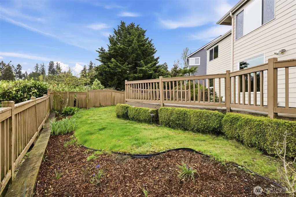 1104 V Street NW Auburn WA 98001