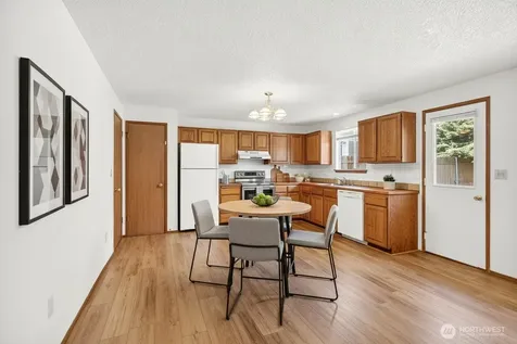 734 Saddlerock Drive Wenatchee WA 98801