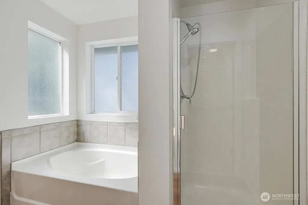 21262 40th Way S Seatac WA 98198