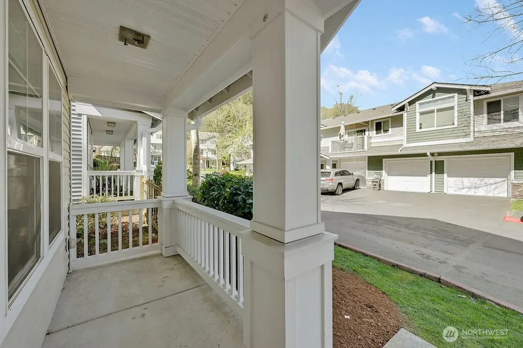 21262 40th Way S Seatac WA 98198