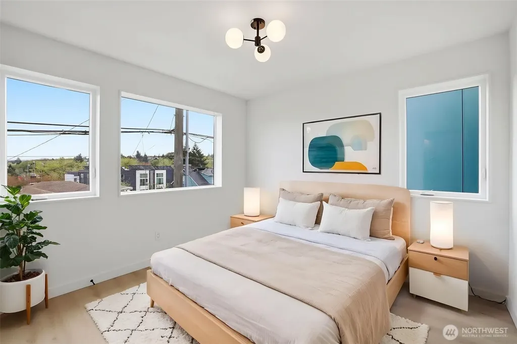 4517 35th Avenue S Seattle WA 98118