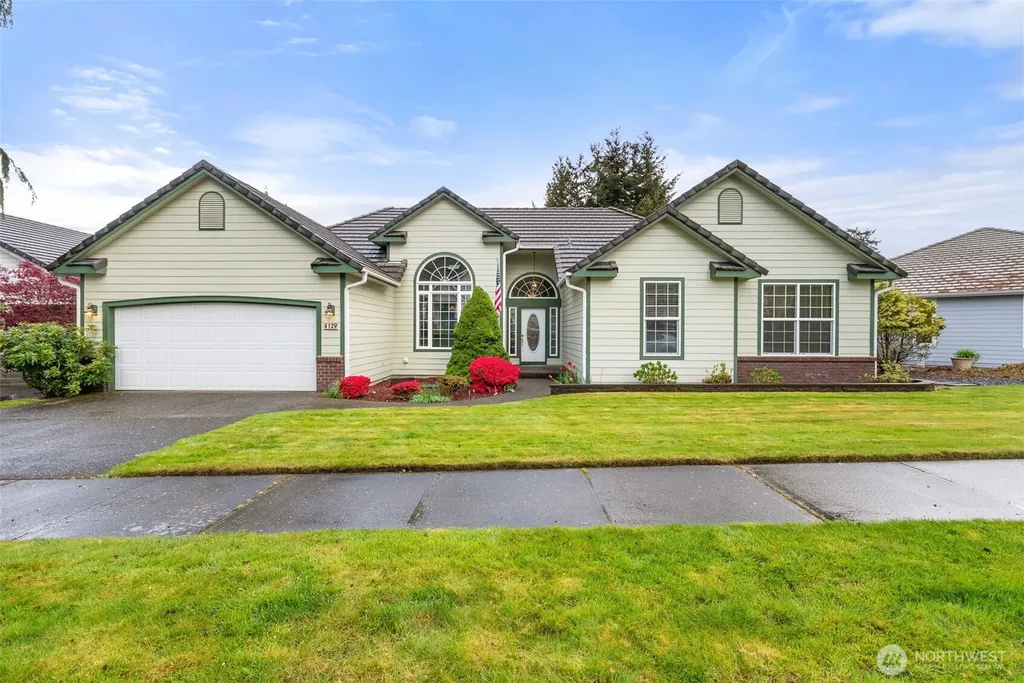 4129 Campus Green Loop NE Lacey WA 98516