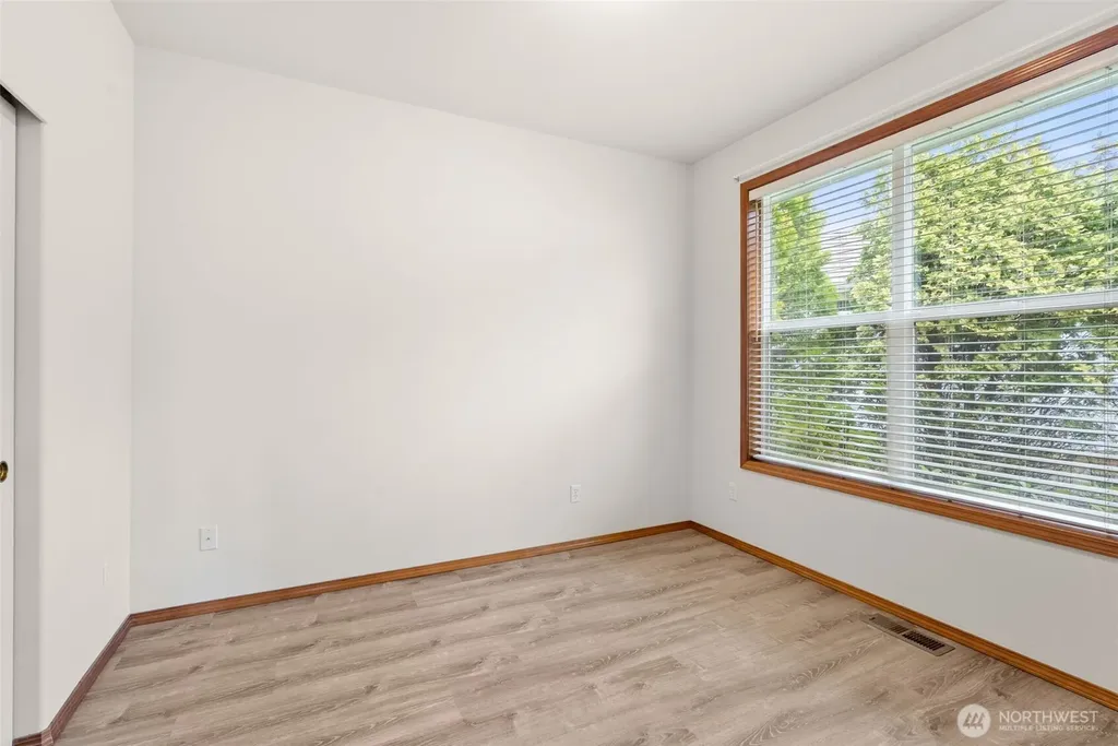 4129 Campus Green Loop NE Lacey WA 98516