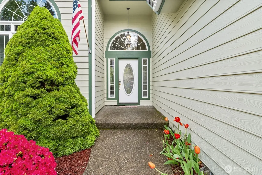 4129 Campus Green Loop NE Lacey WA 98516