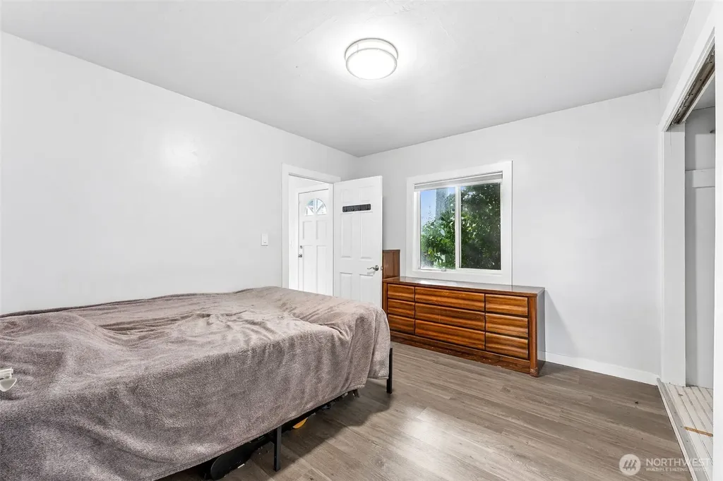 509 S 56th Street Tacoma WA 98408