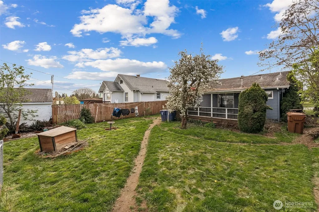 509 S 56th Street Tacoma WA 98408