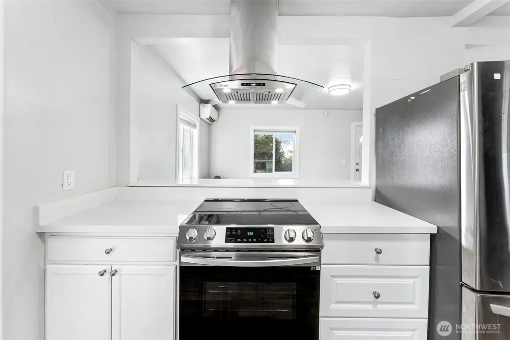 509 S 56th Street Tacoma WA 98408