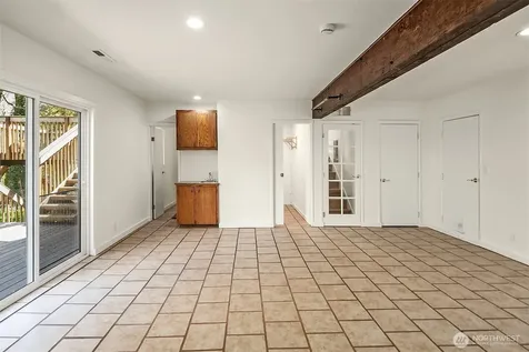 14236 95th Avenue NE Kirkland WA 98034