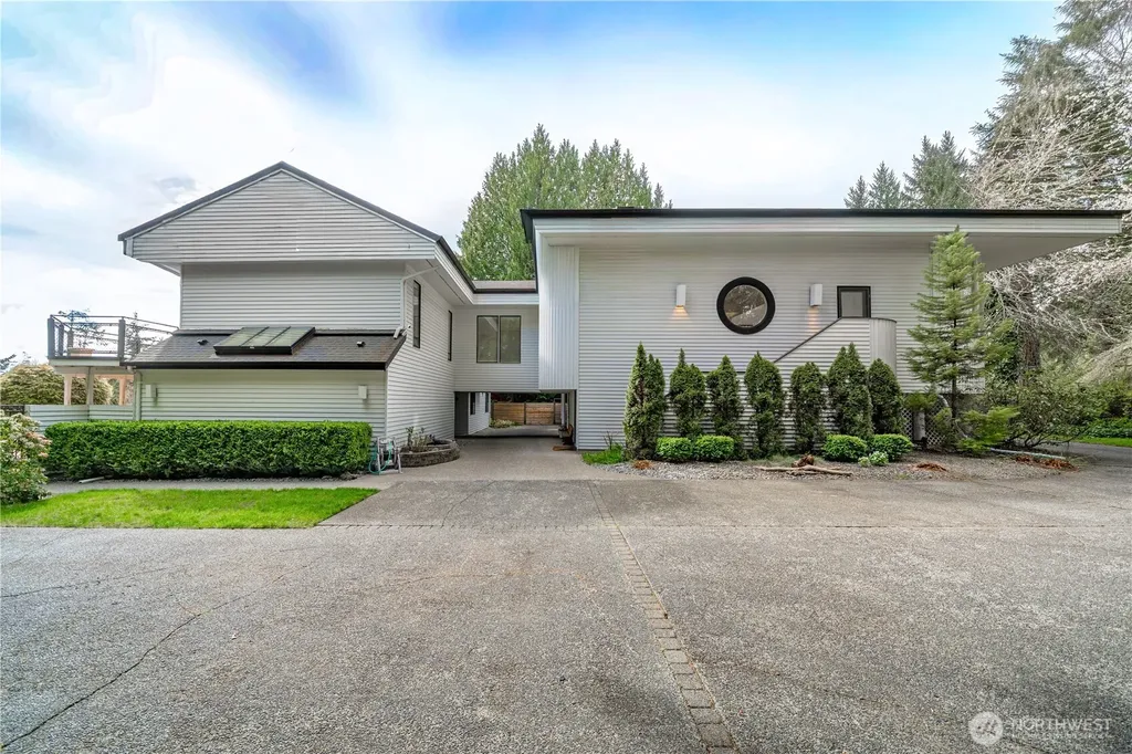 1205 11th Court SW Olympia WA 98502