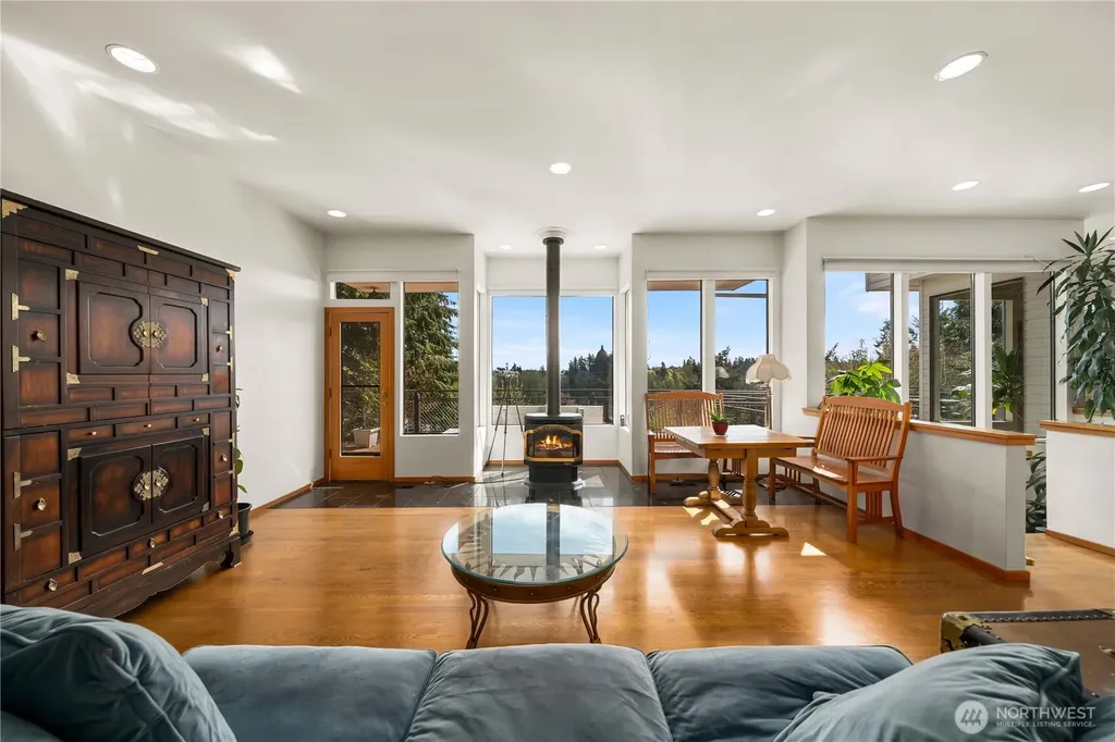 1205 11th Court SW Olympia WA 98502