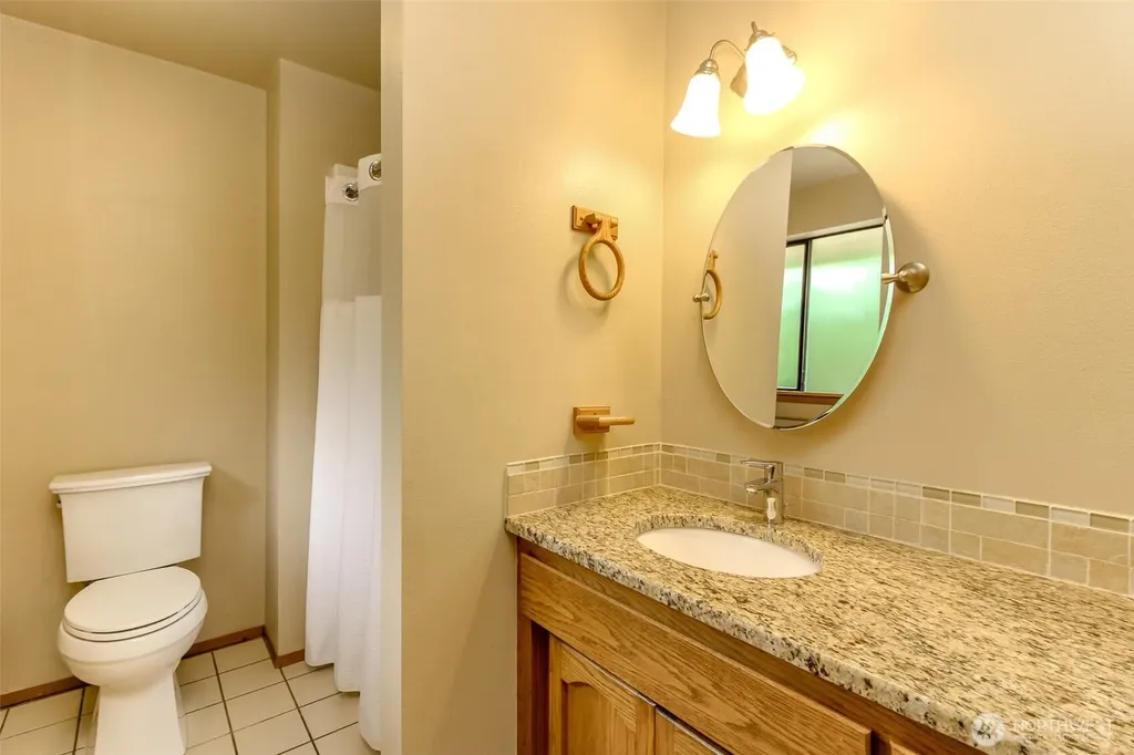 27813 187th Avenue SE Covington WA 98042