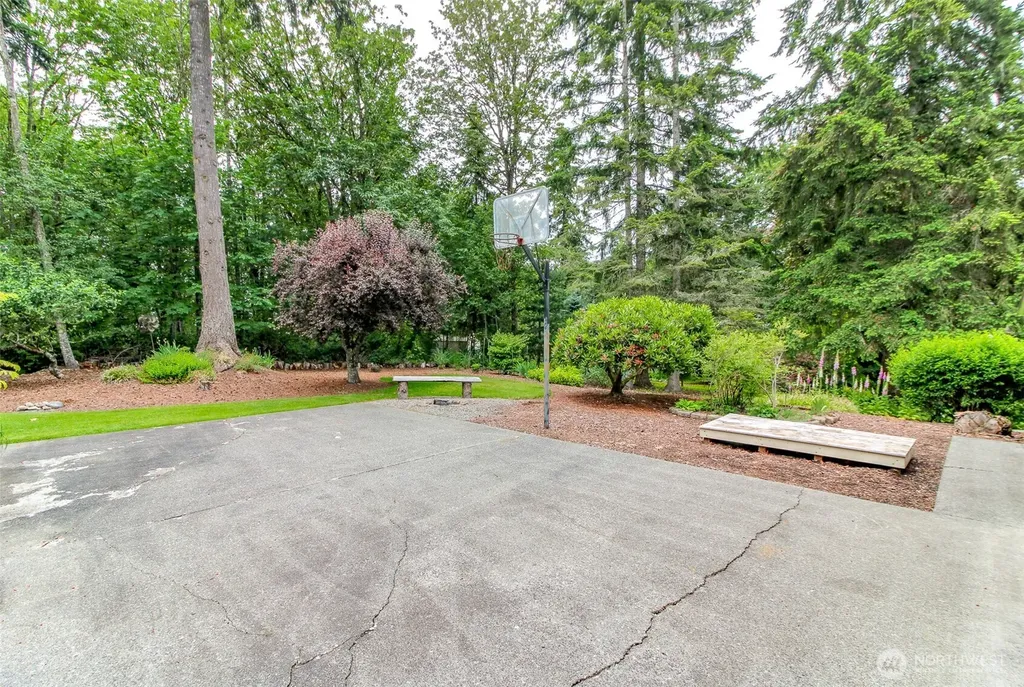 27813 187th Avenue SE Covington WA 98042