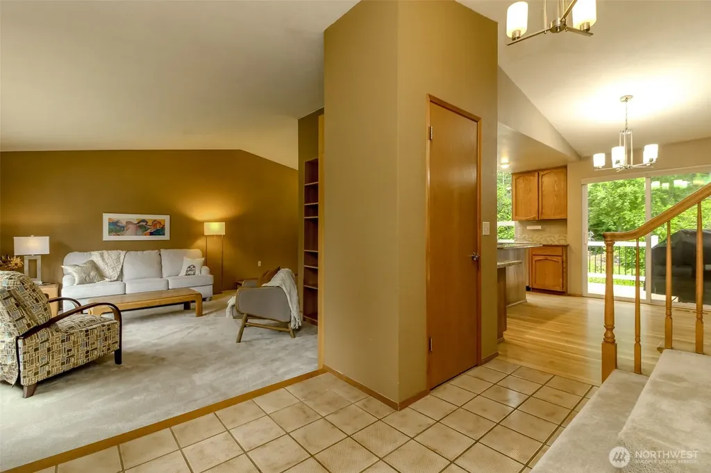 27813 187th Avenue SE Covington WA 98042