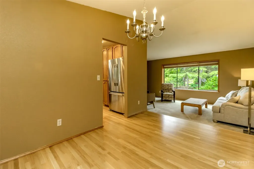 27813 187th Avenue SE Covington WA 98042