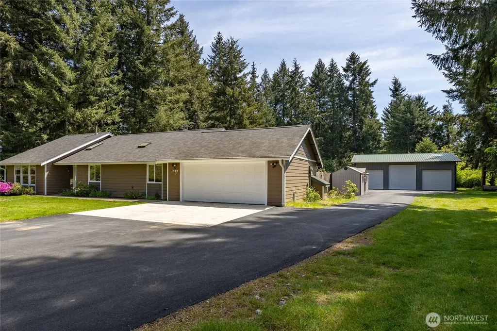 112 Holli Lane Centralia WA 98531