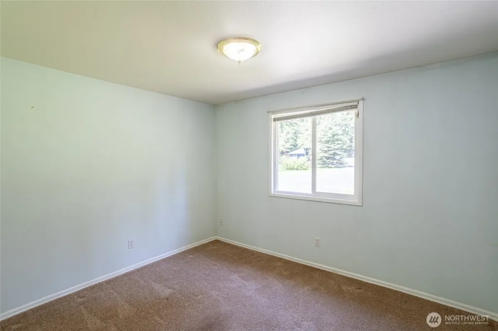 112 Holli Lane Centralia WA 98531
