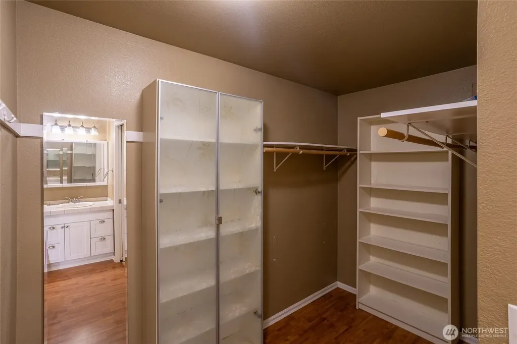 112 Holli Lane Centralia WA 98531