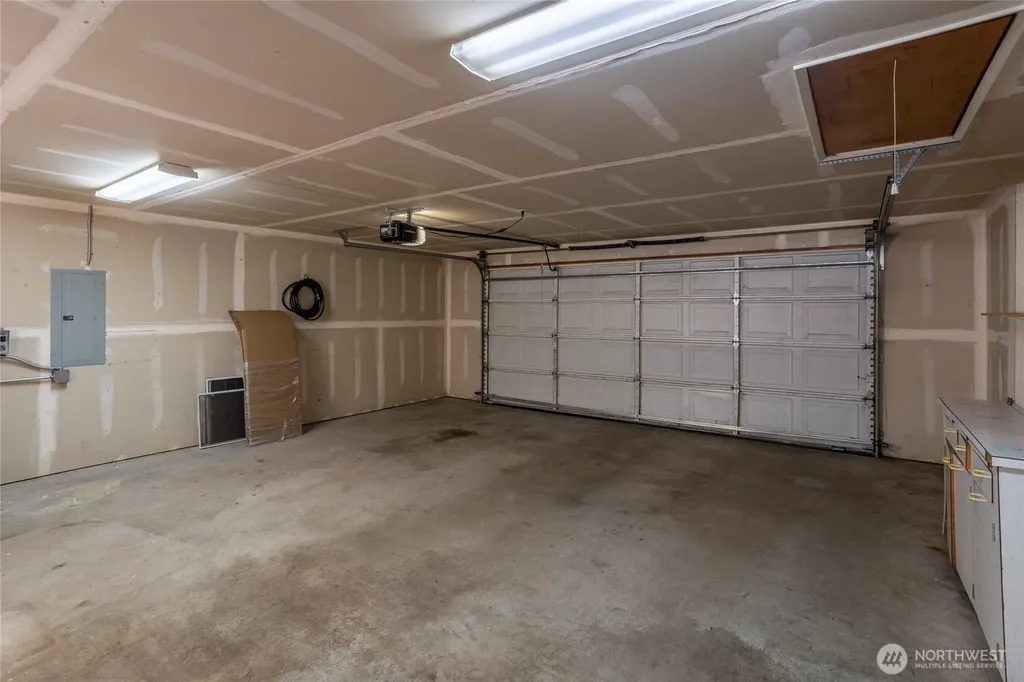 112 Holli Lane Centralia WA 98531