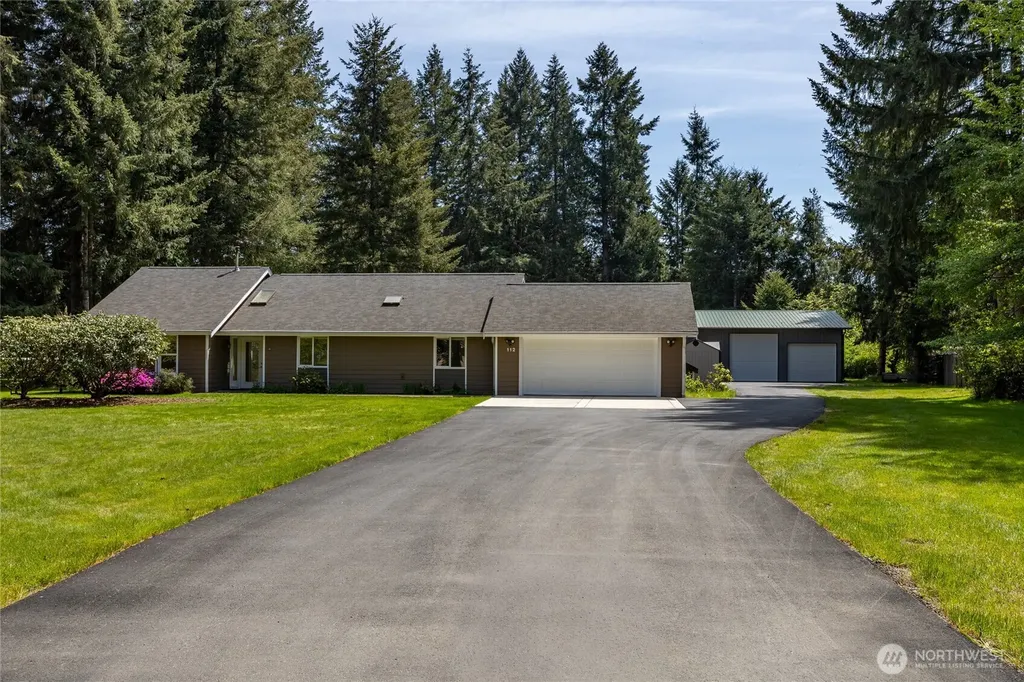 112 Holli Lane Centralia WA 98531