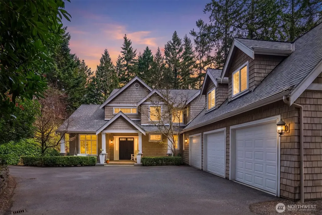 13609 NE 28th Street Bellevue WA 98005
