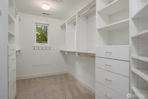13609 NE 28th Street Bellevue WA 98005