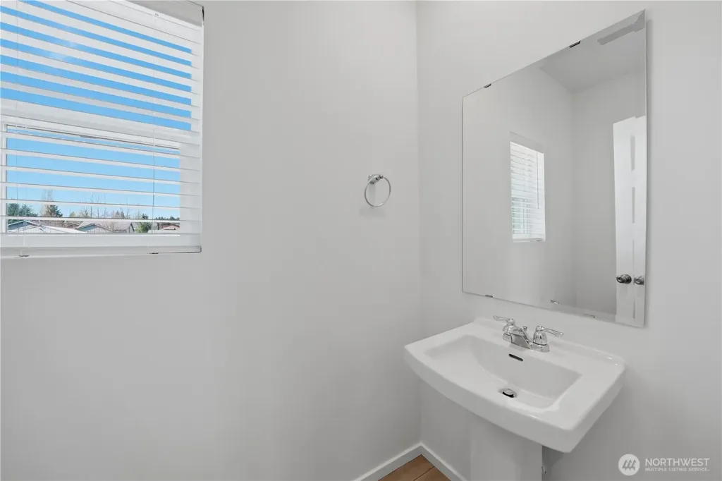 9811 31st Avenue SE Everett WA 98208