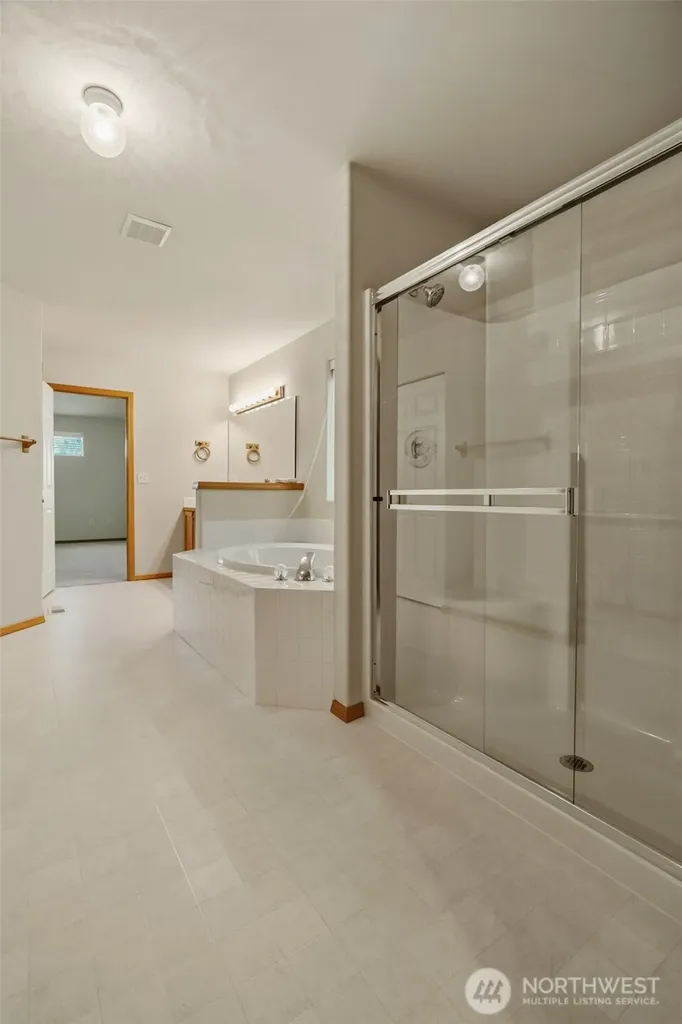 5711 Pasinetti Street E Fife WA 98424