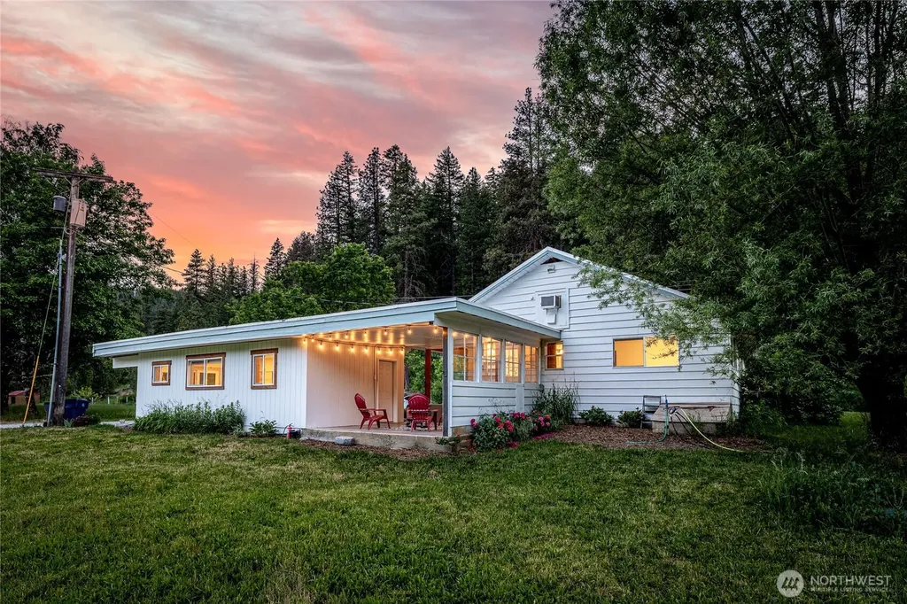 14985 Chumstick Highway Leavenworth WA 98826