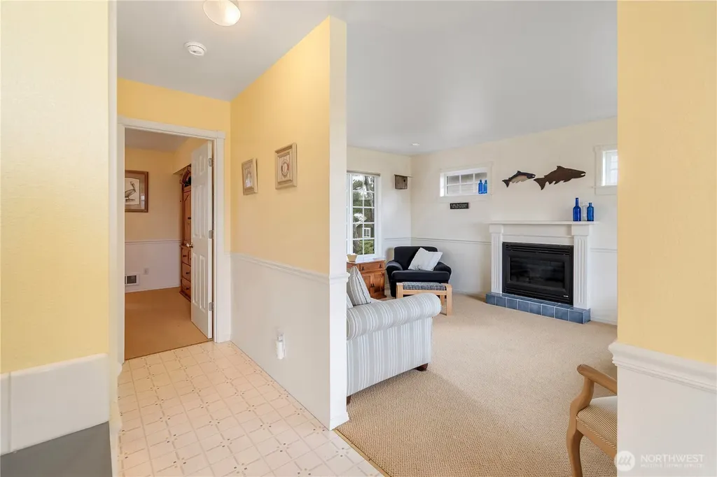 20713 Pacifc Way Ocean Park WA 98640