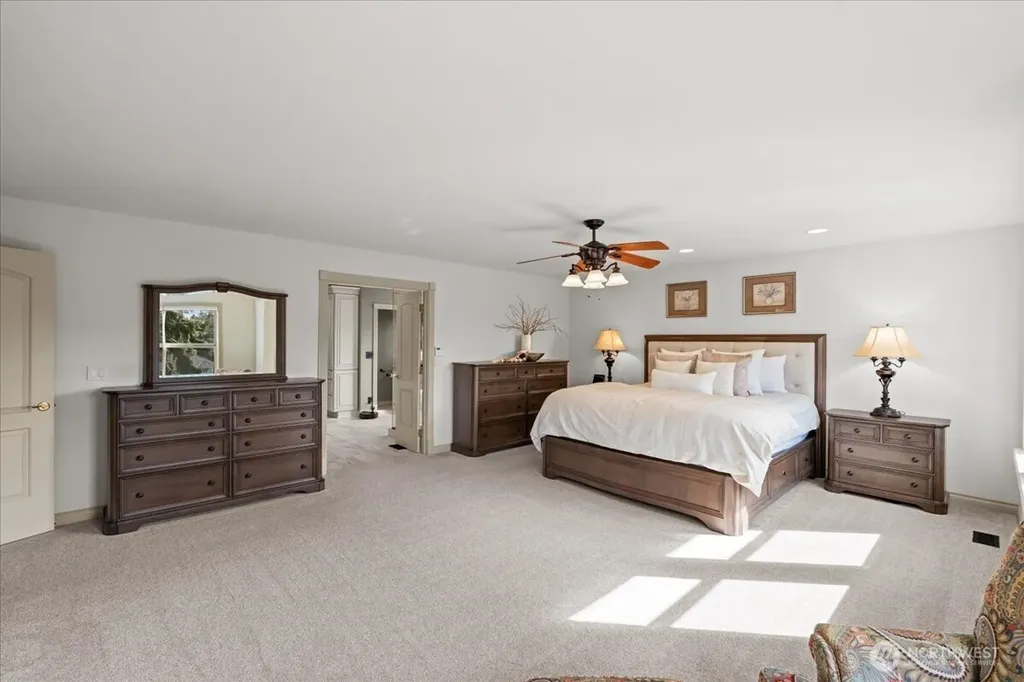 6417 158th Street SE Snohomish WA 98296