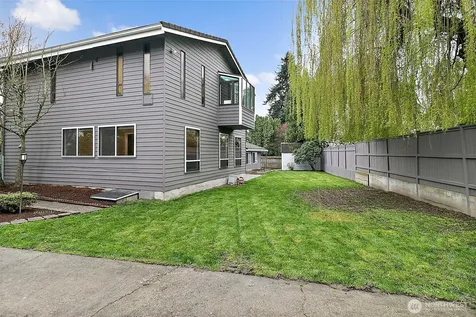19114 49th Place W Lynnwood WA 98036