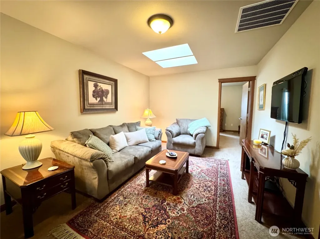 4709 Stonegate Street SE Lacey WA 98503