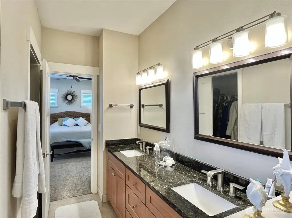 1439 Diamond Head Avenue SW Ocean Shores WA 98569
