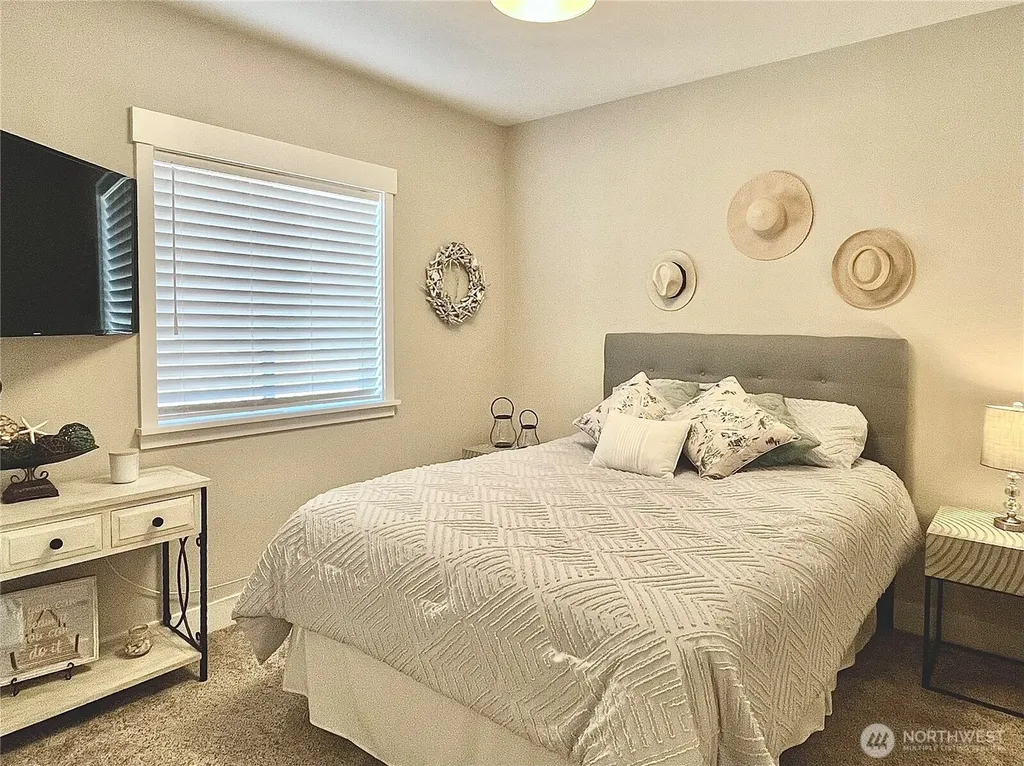1439 Diamond Head Avenue SW Ocean Shores WA 98569