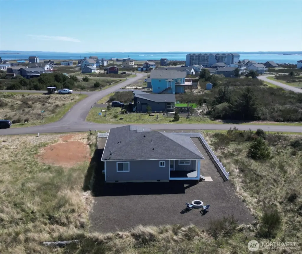 1439 Diamond Head Avenue SW Ocean Shores WA 98569